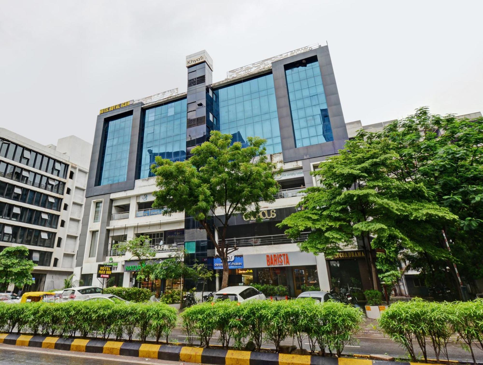 Hotel Royal Ican Sindhubhavan Road Ahmedabad Exterior photo