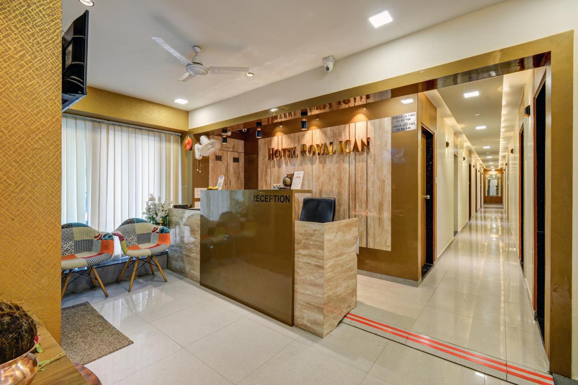 Hotel Royal Ican Sindhubhavan Road Ahmedabad Exterior photo